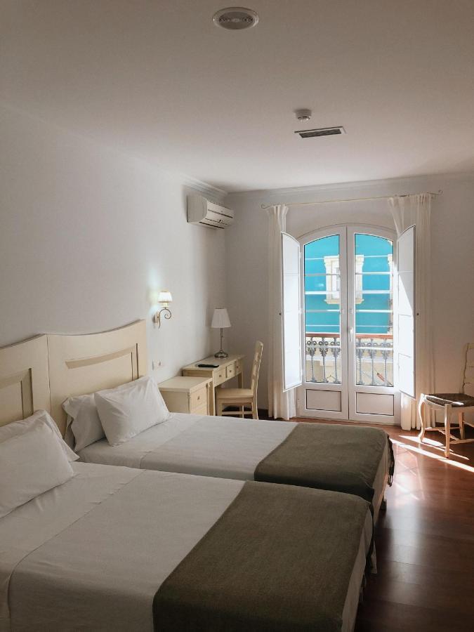 Hotel Fonte Do Fraile Мальпика Экстерьер фото